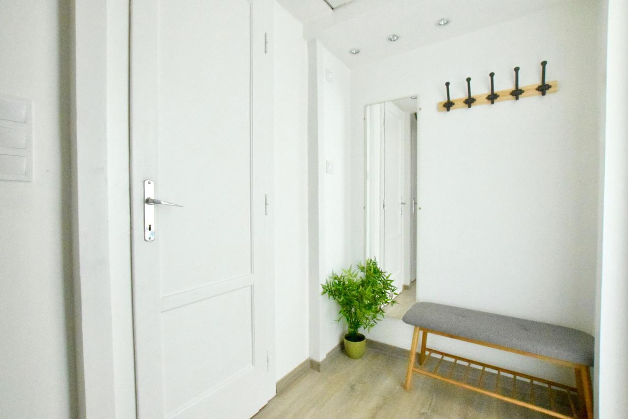 Standard Apartment By Hi5 - Bazilika Suite Budapest Extérieur photo